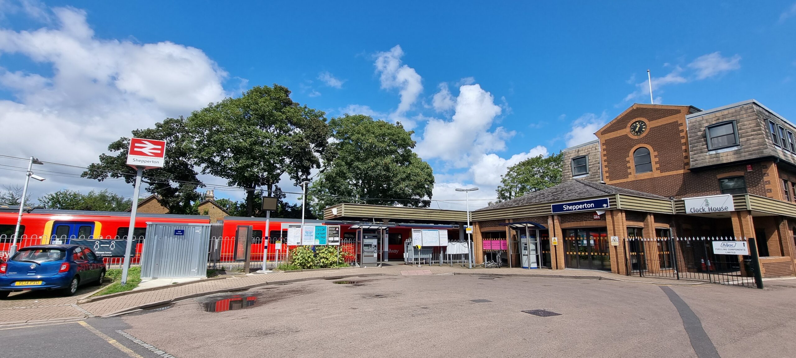 Spelthorne Jobs and Skills Hub About Us Shepperton Railway Station Spelthorne Jobs and Skills Hub About Us Shepperton Railway Station